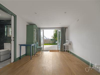 Picture 25